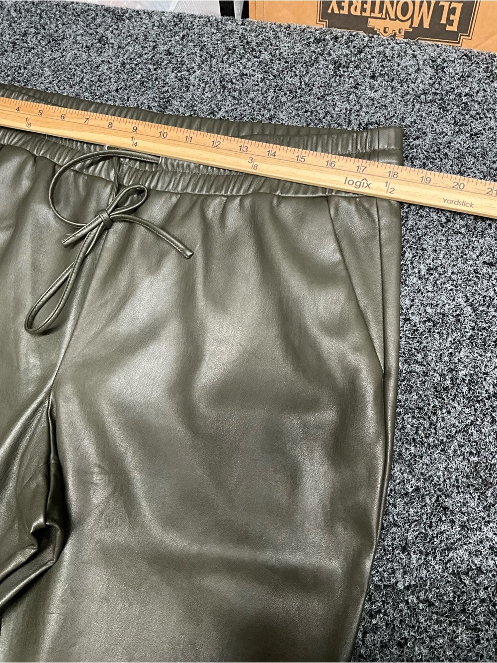 Loft Faux Leather Olive Drawstring Joggers XL - Picture 6 of 11